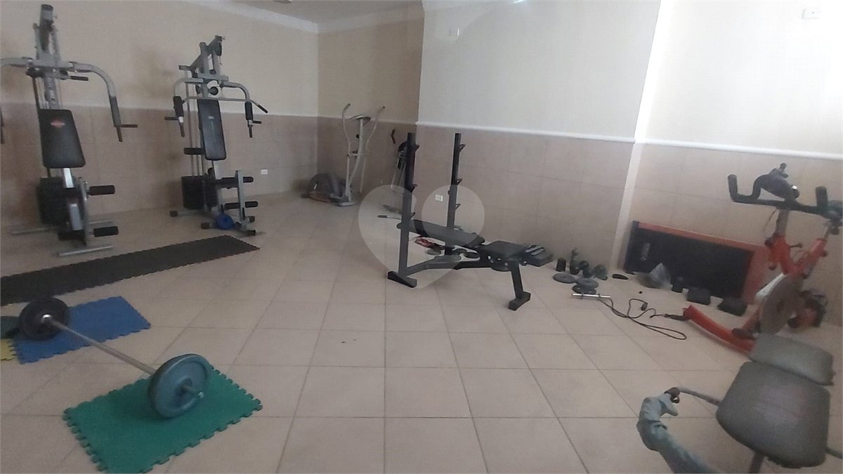 Casa para alugar com 3 quartos, sendo 1 suíte, no condomínio Santanna, São Paulo - SP