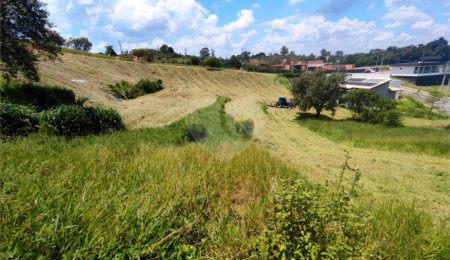 Terreno à venda no condomínio Terra Caxambu, Jundiaí - SP