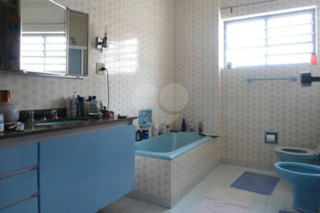 Casa à venda com 4 quartos, sendo 1 suíte, em Santana, São Paulo, SP