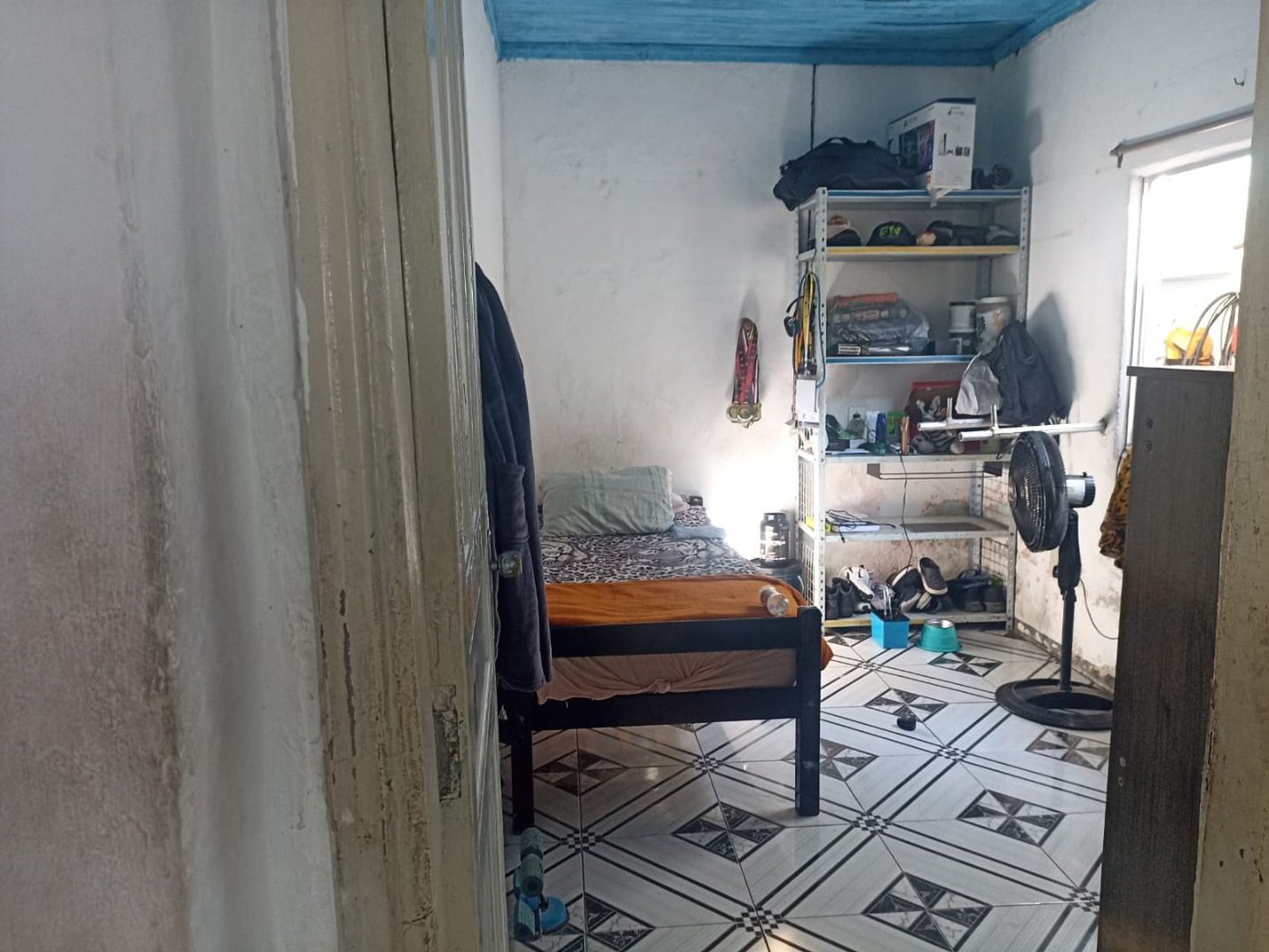 Casa com 2 dormitórios à venda, 244 m² por R$ 460.000,00 - Parque Bitaru - São Vicente/SP