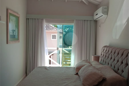 Casa em condomínio à venda com 4 quartos, sendo 1 suíte,  em Rasa, Armação dos Búzios, RJ