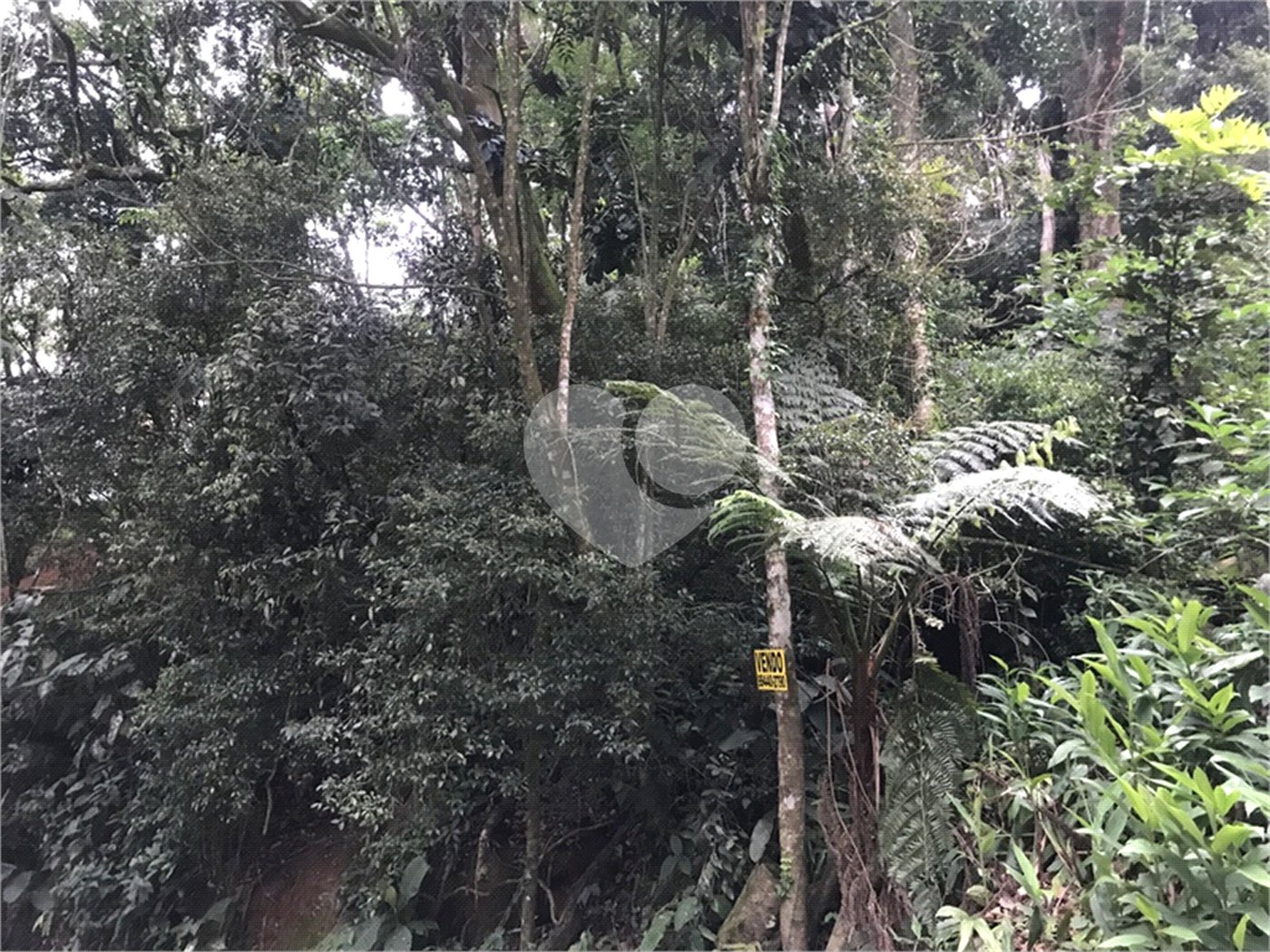 Terreno à venda no condomínio Jardim da Montanha I, Mairiporã - SP