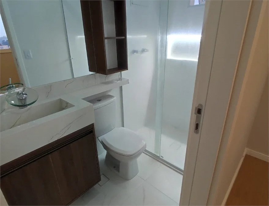 Apartamento à venda com 3 quartos, sendo 2 suítes,  em Jardim Arpoador, São Paulo, SP