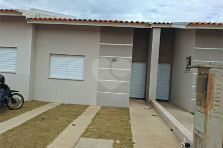 Casa à venda com 2 quartos no condomínio Villagio Allegro, Itapetininga - SP