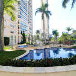 Apartamento à venda com 3 suítes em Santo Amaro, São Paulo, SP