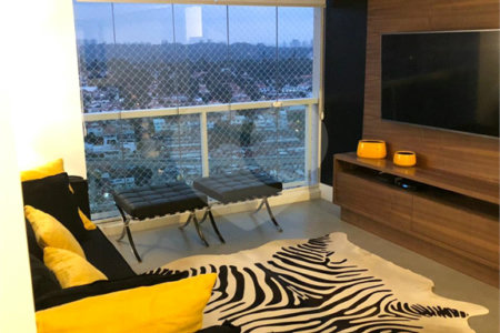 Apartamento à venda com 2 quartos, sendo 1 suíte, em Campo Belo, São Paulo, SP