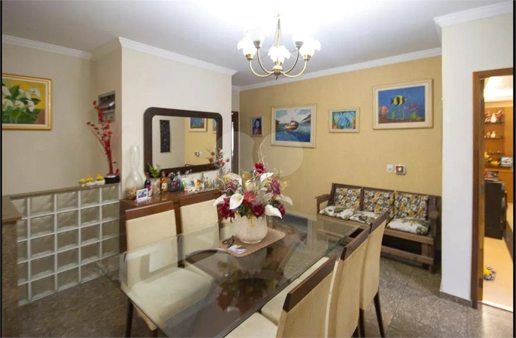 Casa à venda com 5 quartos, sendo 4 suítes, em Vila Maria Alta, São Paulo, SP