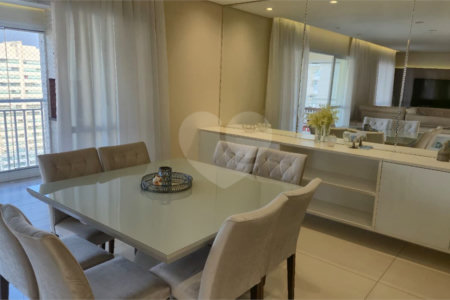 Apartamento à venda com 3 quartos, sendo 1 suíte, no Centro, São Bernardo do Campo, SP