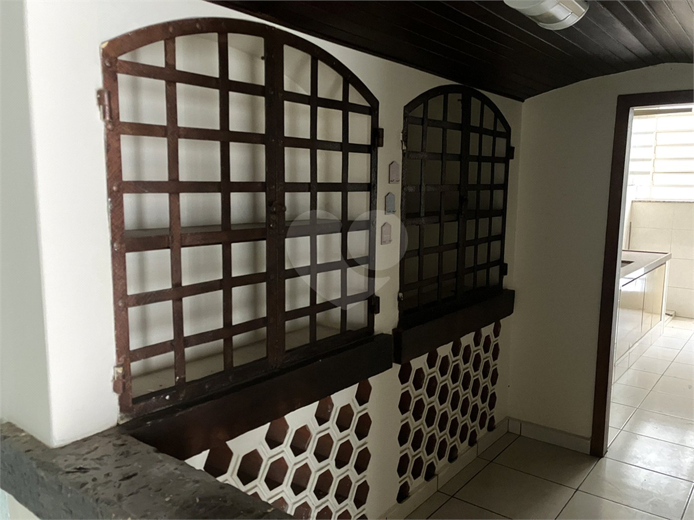 Casa Térrea à venda com 4 quartos, sendo 2 suítes, em Jardim Santa Rosália, Sorocaba, SP