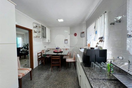 Casa à venda com 4 suítes no condomínio Residencial Cantareira, São Paulo - SP