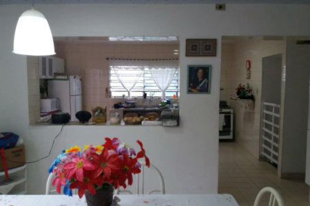 Casa à venda com 4 quartos, sendo 1 suíte, em Jardim Helga, São Paulo, SP