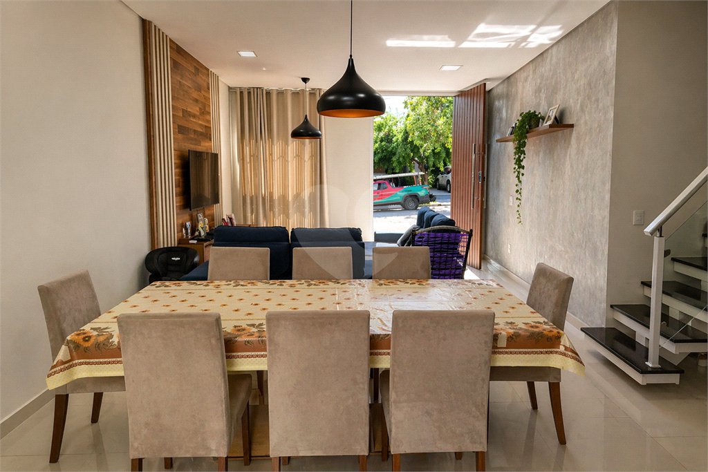 Casa à venda com 3 quartos, sendo 1 suíte, no condomínio Golden Park Residence, Sorocaba - SP