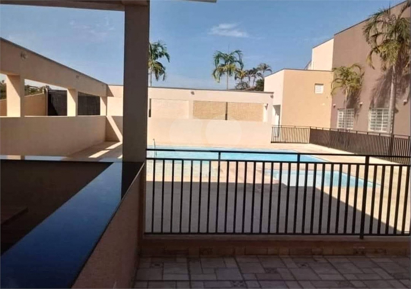 Apartamento à venda ou para alugar com 2 quartos, sendo 1 suíte,  em Bairro do Colonia, Jacareí, SP