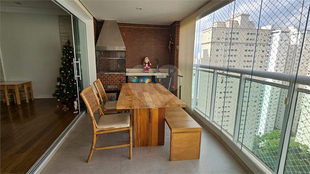 Apartamento à venda com 3 quartos, sendo 1 suíte,  em Vila Leopoldina, São Paulo, SP