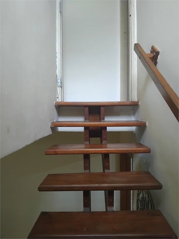 Sobrado à venda com 4 quartos, sendo 1 suíte, em Jardim Catanduva, São Paulo, SP