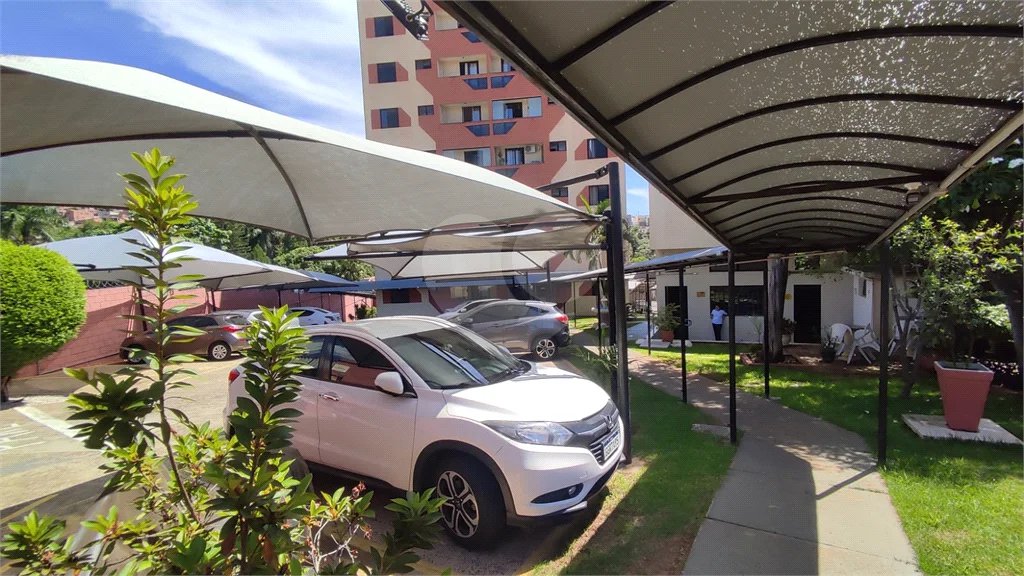 Apartamento à venda no Edifício Amarante no Bairro Jaraguá em Piracicaba - SP.