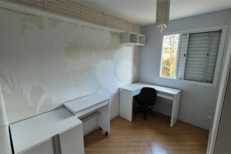 Apartamento à venda com 3 quartos, sendo 1 suíte, em Vila Campestre, São Paulo, SP