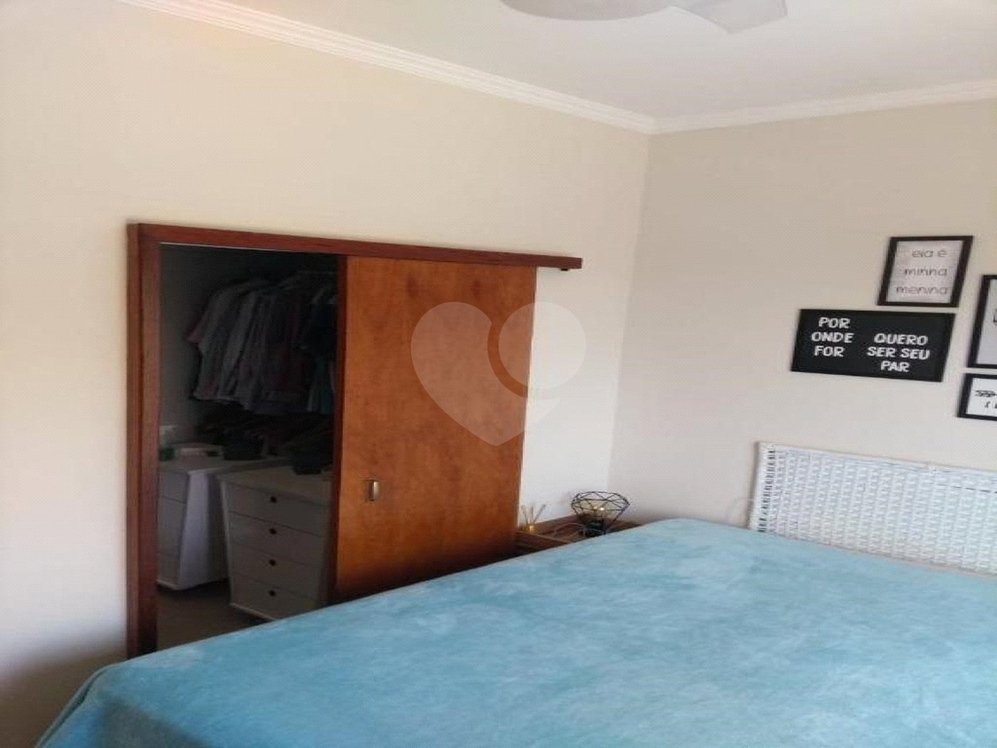 Casa à venda com 2 quartos no condomínio Portal do Bosque, Louveira - SP