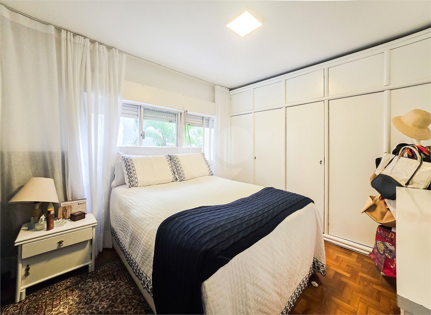 Apartamento à venda com 3 quartos, sendo 1 suíte, em Jardim Paulista, São Paulo, SP