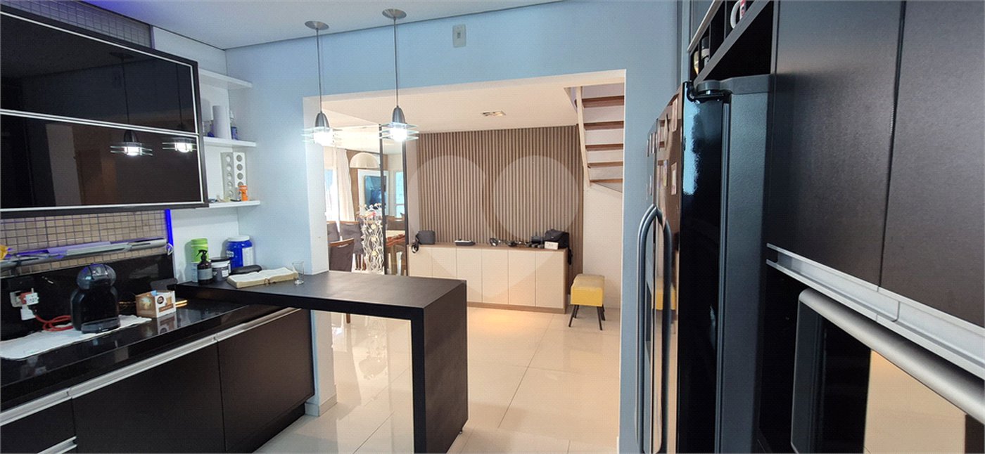 Casa à venda com 4 quartos, sendo 2 suítes,  no condomínio Aromaz, São Bernardo do Campo - SP