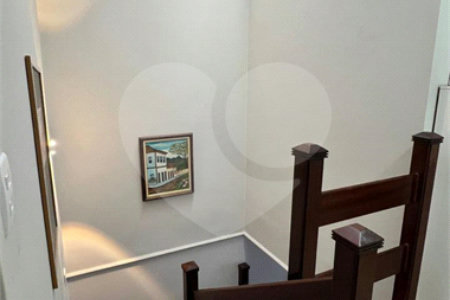 Casa à venda com 3 quartos, sendo 1 suíte, em Vila Suissa, Mogi das Cruzes, SP