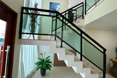 Casa em condomínio à venda com 4 quartos, sendo 3 suítes,  em Nova São Pedro, São Pedro da Aldeia, RJ