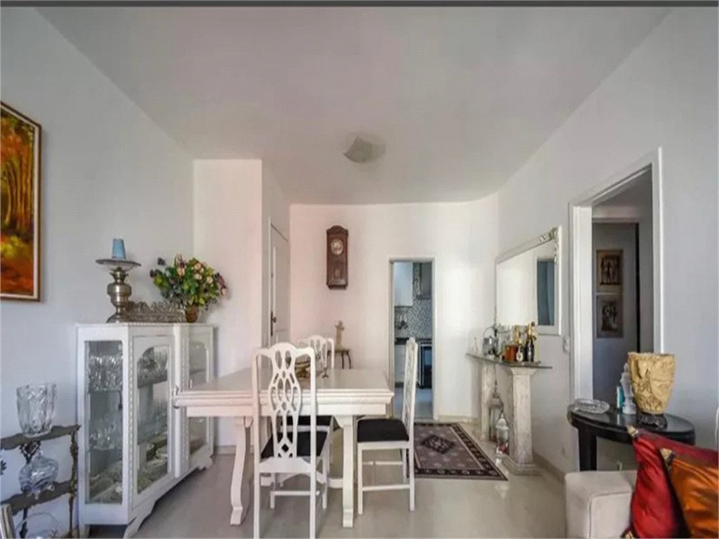 Apartamento à venda com 3 quartos, sendo 1 suíte, em Jardim Londrina, São Paulo, SP