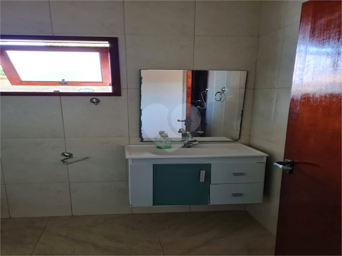 Chácara à venda com 6 quartos, sendo 2 suítes, em Serra da Cantareira, Mairiporã, SP