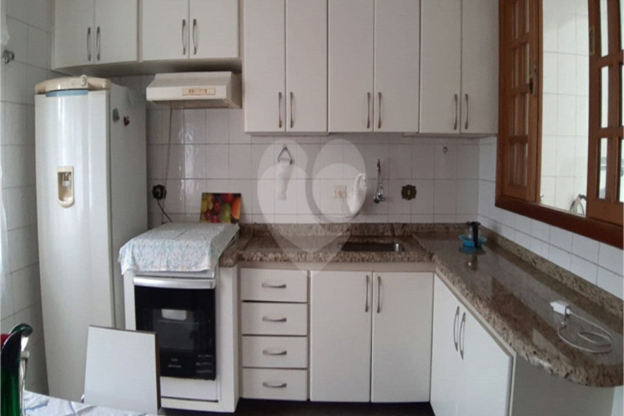 Sobrado à venda com 3 quartos, sendo 1 suíte, em Jardim Virginia Bianca, São Paulo, SP