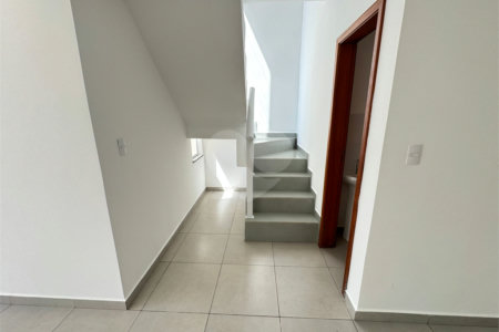 Sobrado à venda com 2 quartos em Vila Progresso, Itapetininga, SP