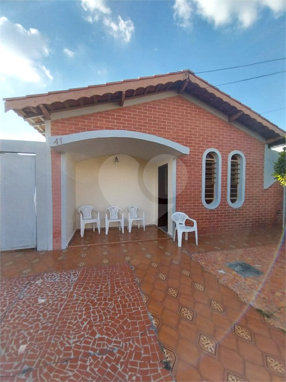 Casa Térrea à venda com 2 quartos, sendo 1 suíte, em Vila Costa e Silva, Indaiatuba, SP