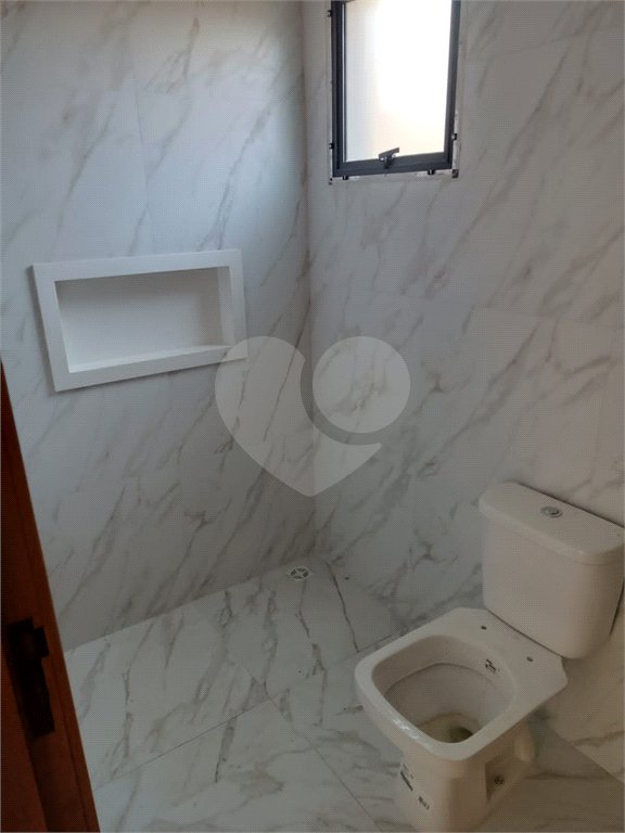 Sobrado à venda com 3 quartos, sendo 1 suíte,  em Residencial Jardins da Catalunha, Atibaia, SP