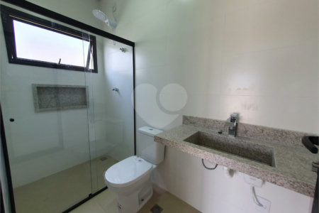 Casa à venda com 3 suítes no condomínio Via Castelli, Louveira - SP