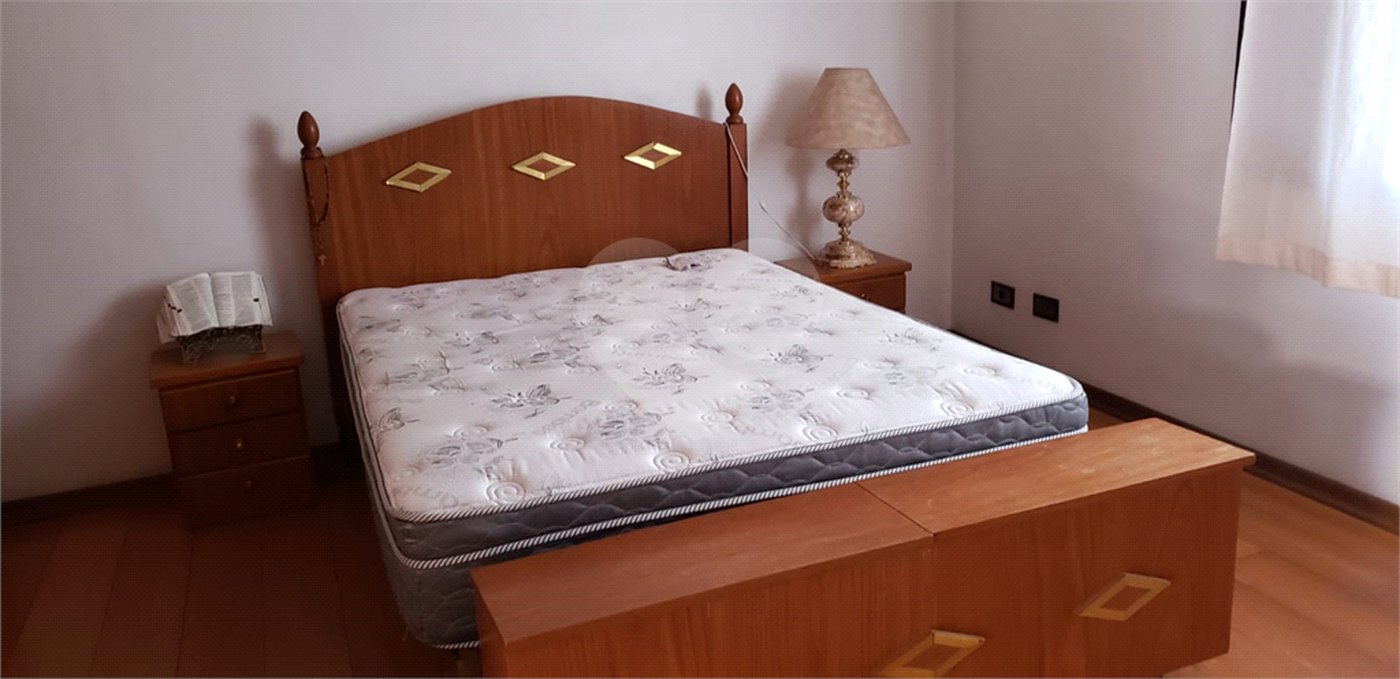 Sobrado à venda com 3 quartos, sendo 1 suíte, em Tremembé, São Paulo, SP