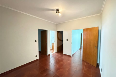 Casa à venda com 4 quartos, sendo 2 suítes, em Ribeirânia, Ribeirão Preto, SP