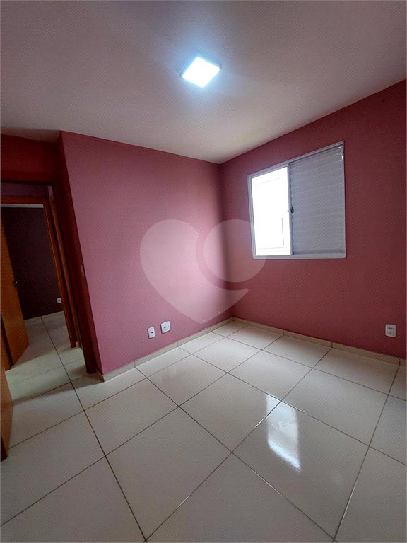 Apartamento à venda com 2 quartos em Parque Santa Rosa, Suzano, SP