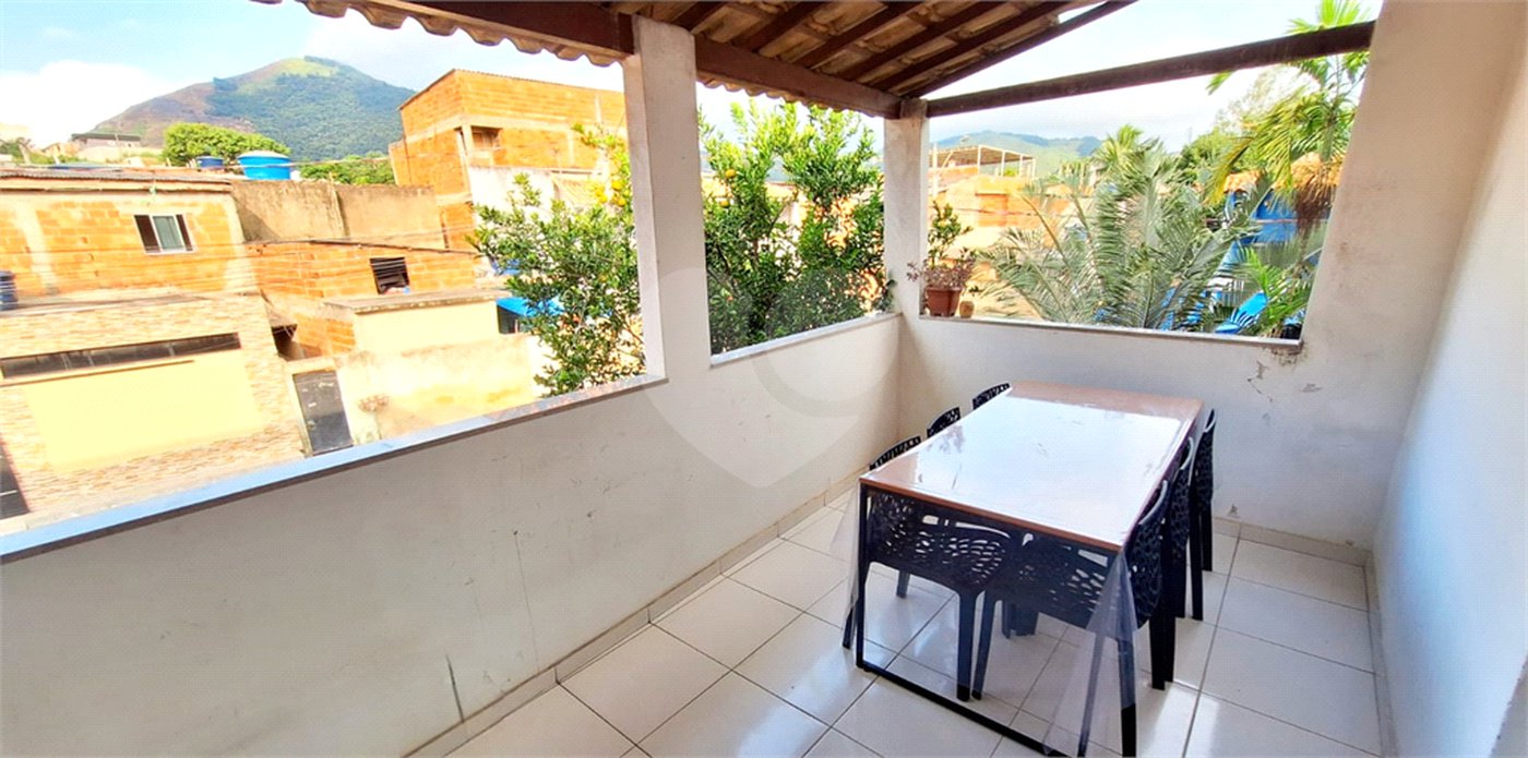 Casa à venda com 2 quartos em Rio de Janeiro, RJ