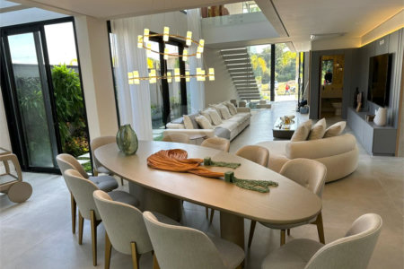 Casa à venda com 6 suítes no condomínio Golf CL, Bertioga - SP