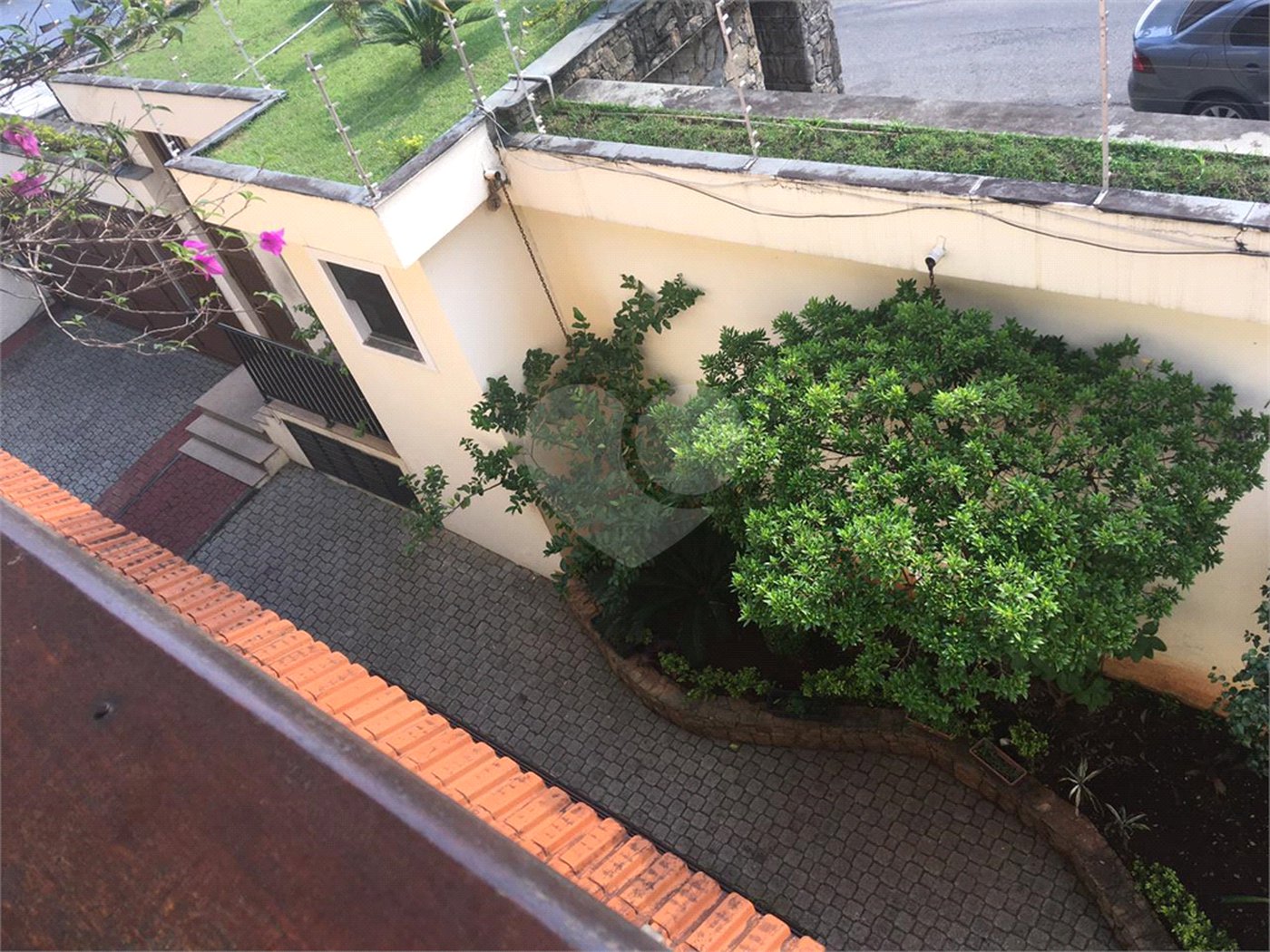Casa à venda com 3 quartos, sendo 1 suíte, no condomínio Morada de Itapuã, São Paulo - SP