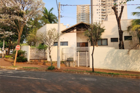Casa à venda com 3 quartos, sendo 1 suíte, em Jardim Morumbi, Araraquara, SP