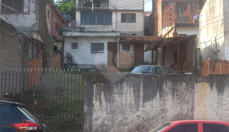 Sobrado à venda com 2 quartos em Pedreira, São Paulo, SP