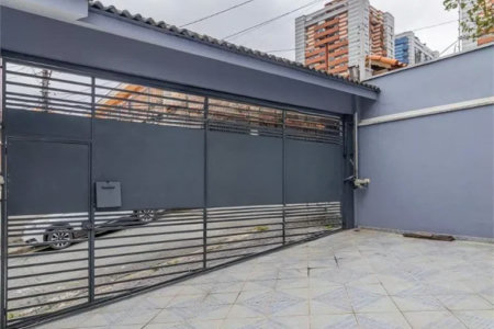 Casa à venda com 3 suítes em Vila Morse, São Paulo, SP