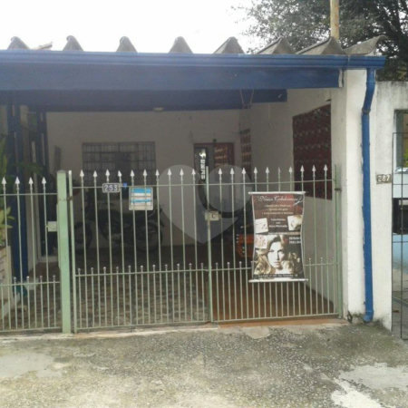 Casa Térrea à venda com 4 quartos, sendo 1 suíte, em Santa Teresinha, São Paulo, SP