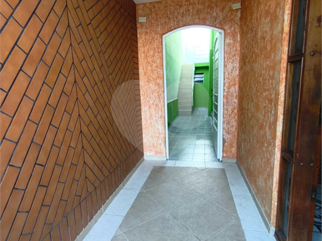 Sobrado à venda com 3 quartos, sendo 1 suíte,  em Vila Albertina, São Paulo, SP