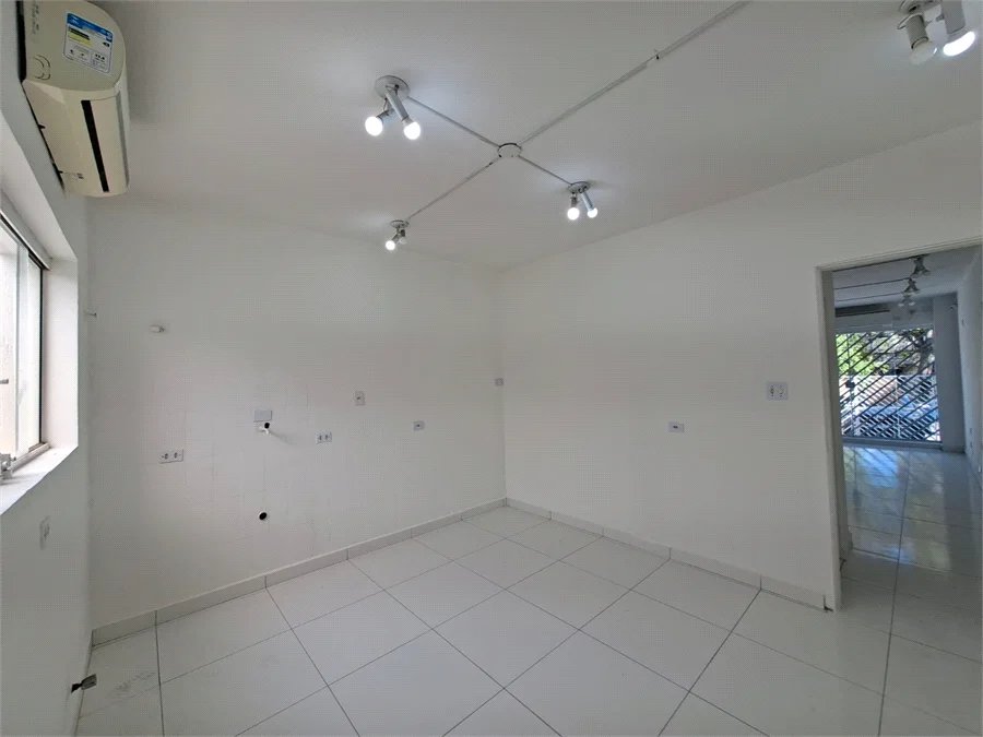 Sobrado para alugar com 3 quartos em Jardim Bonfiglioli, São Paulo, SP
