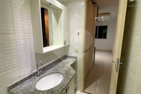 Apartamento à venda com 3 quartos, sendo 1 suíte, em Campo Grande, Rio de Janeiro, RJ