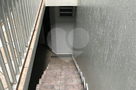 Sobrado à venda com 3 quartos, sendo 1 suíte, em Jardim Mauá, Mauá, SP