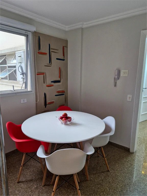 Apartamento à venda com 4 suítes em Jardim Leonor, São Paulo, SP