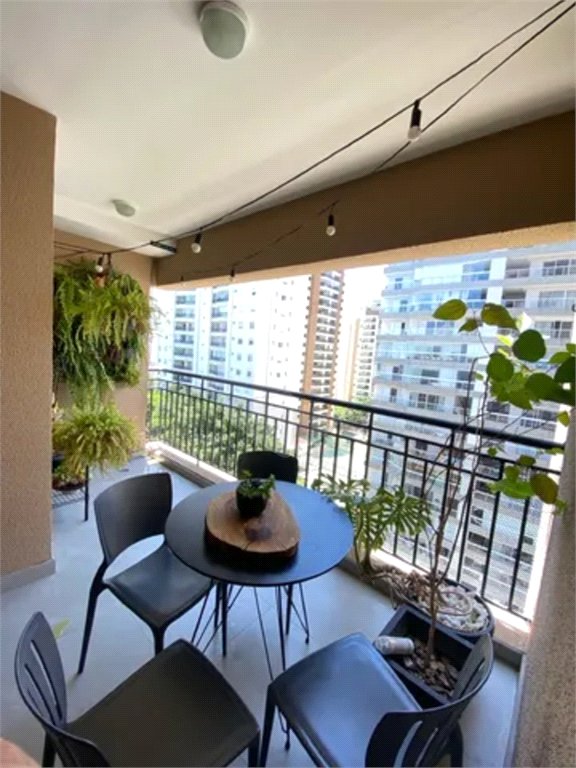 Sala à venda em Parque Residencial Aquarius, São José dos Campos, SP