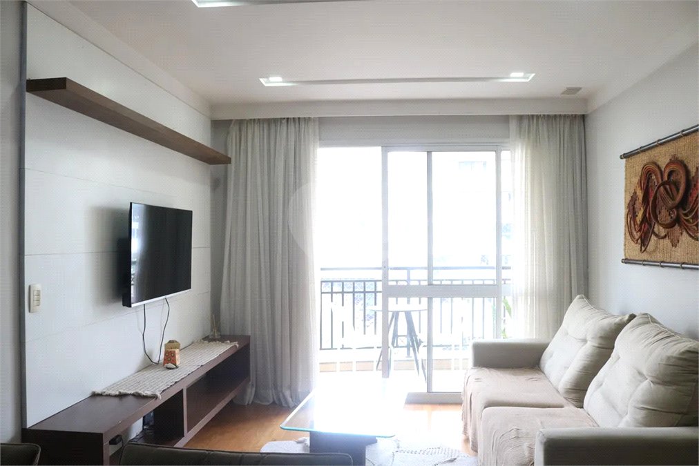 Apartamento à venda ou para alugar com 3 quartos, sendo 1 suíte, em Vila Pompéia, São Paulo, SP